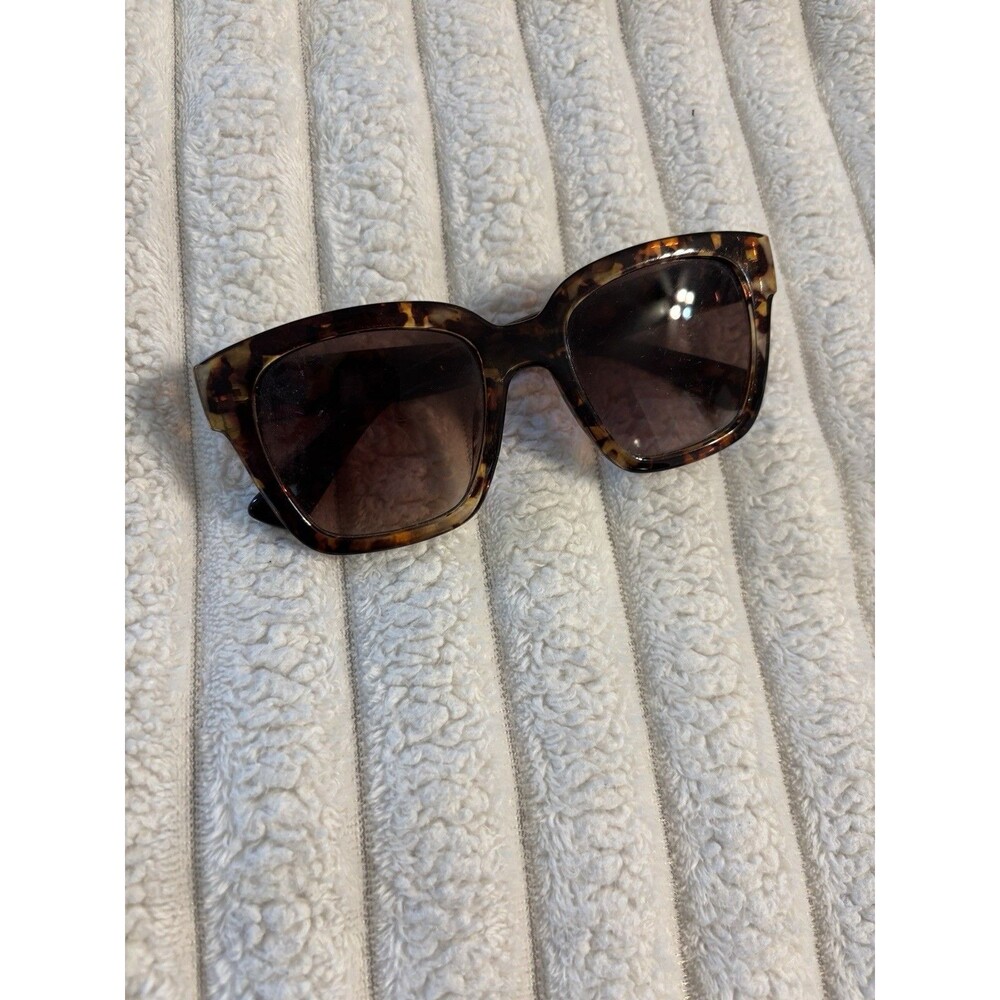 Piaranha Women's Brown Full Rim Sunglasses Lens Square Cat Eye Tortoise Shell